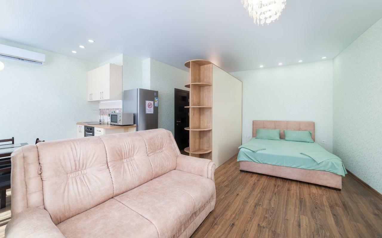 Apartaments In 26 Zhemchuzhina オデッサ エクステリア 写真