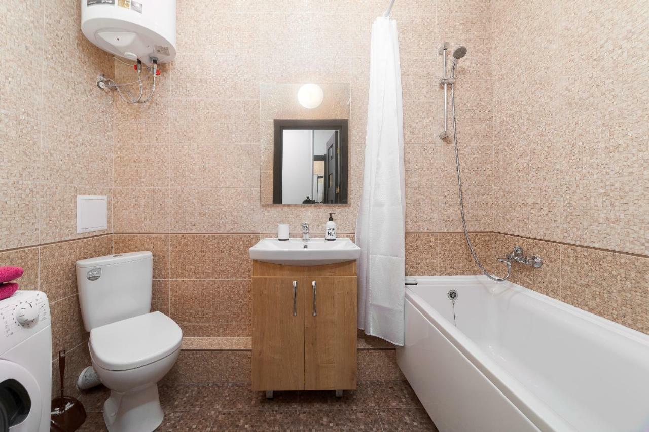Apartaments In 26 Zhemchuzhina オデッサ エクステリア 写真