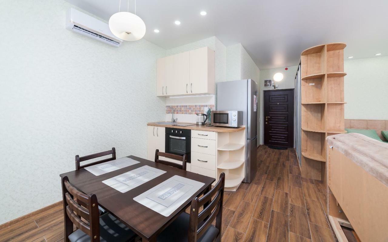 Apartaments In 26 Zhemchuzhina オデッサ エクステリア 写真
